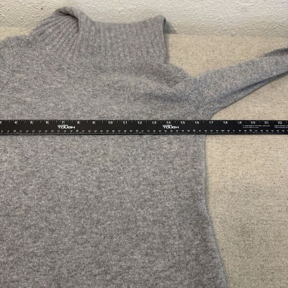 Only Mine 100%  2 Ply Cashmere Sweater Gray Turtleneck Soft Cozy Y2K Women S - Picture 6 of 8
